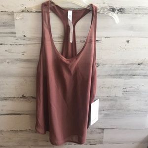 NWT Lululemon 105 Singlet